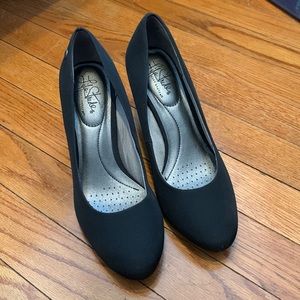 🌟BOGO Black heels